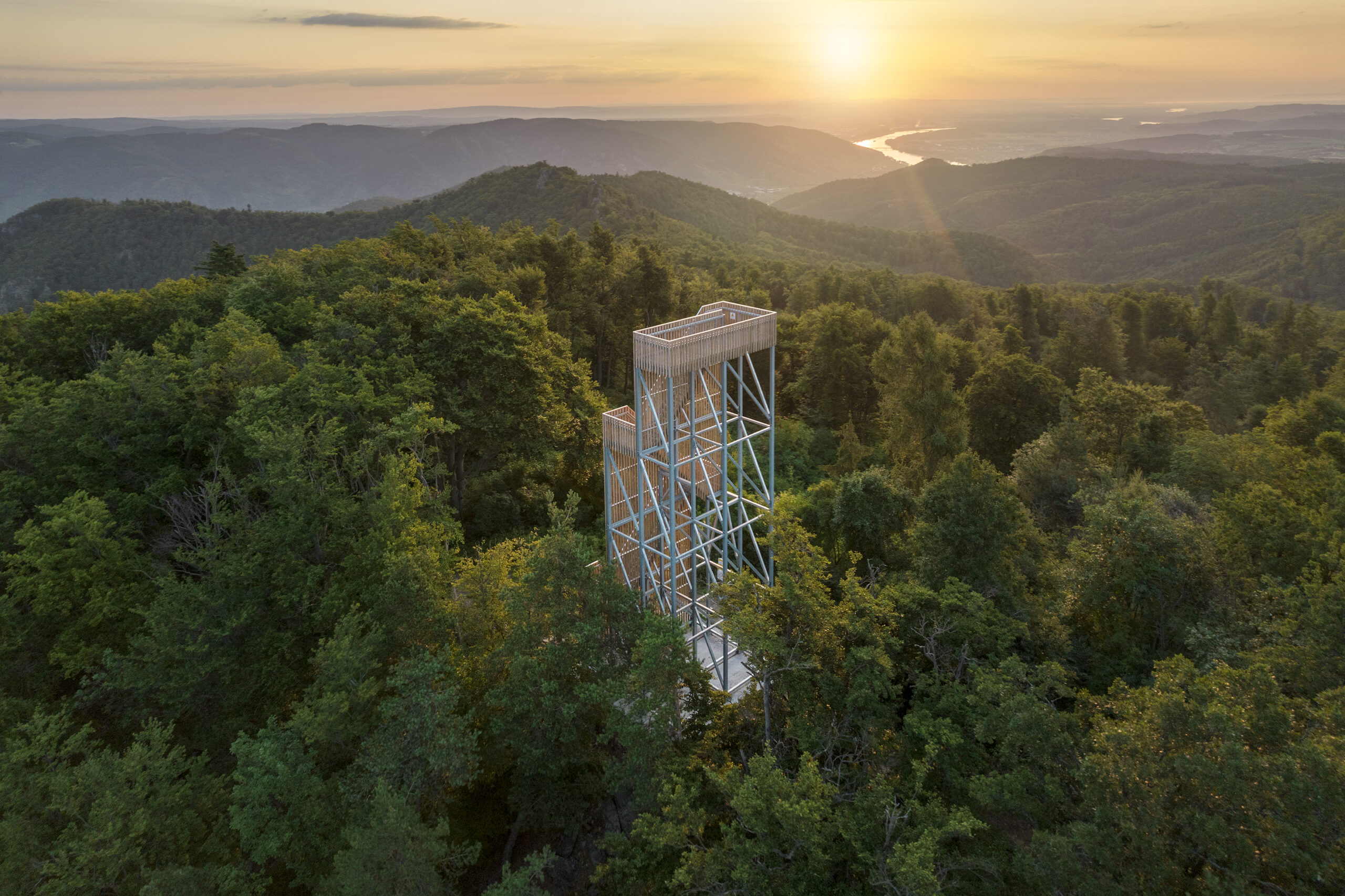 vierte_wand_05-kl-c-leonhard-hilzensauer